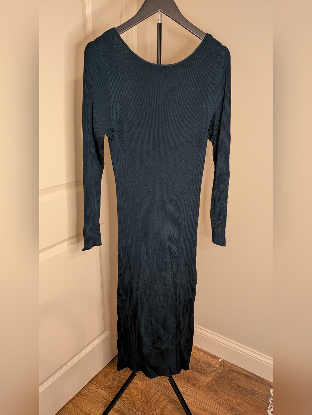 Banana Republic Long-Sleeve Ribbed Midi Dress in Deep Teal